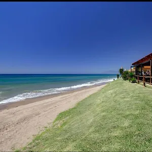 https://amazing-duplex-next-to-the-beach-in-marbella.es-andalucia.com