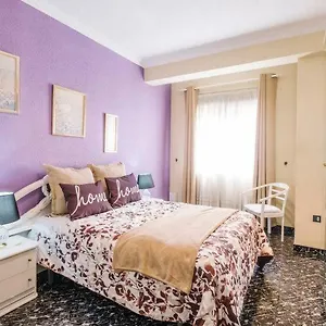 https://apartamento-centrico.adeje-hotels.com